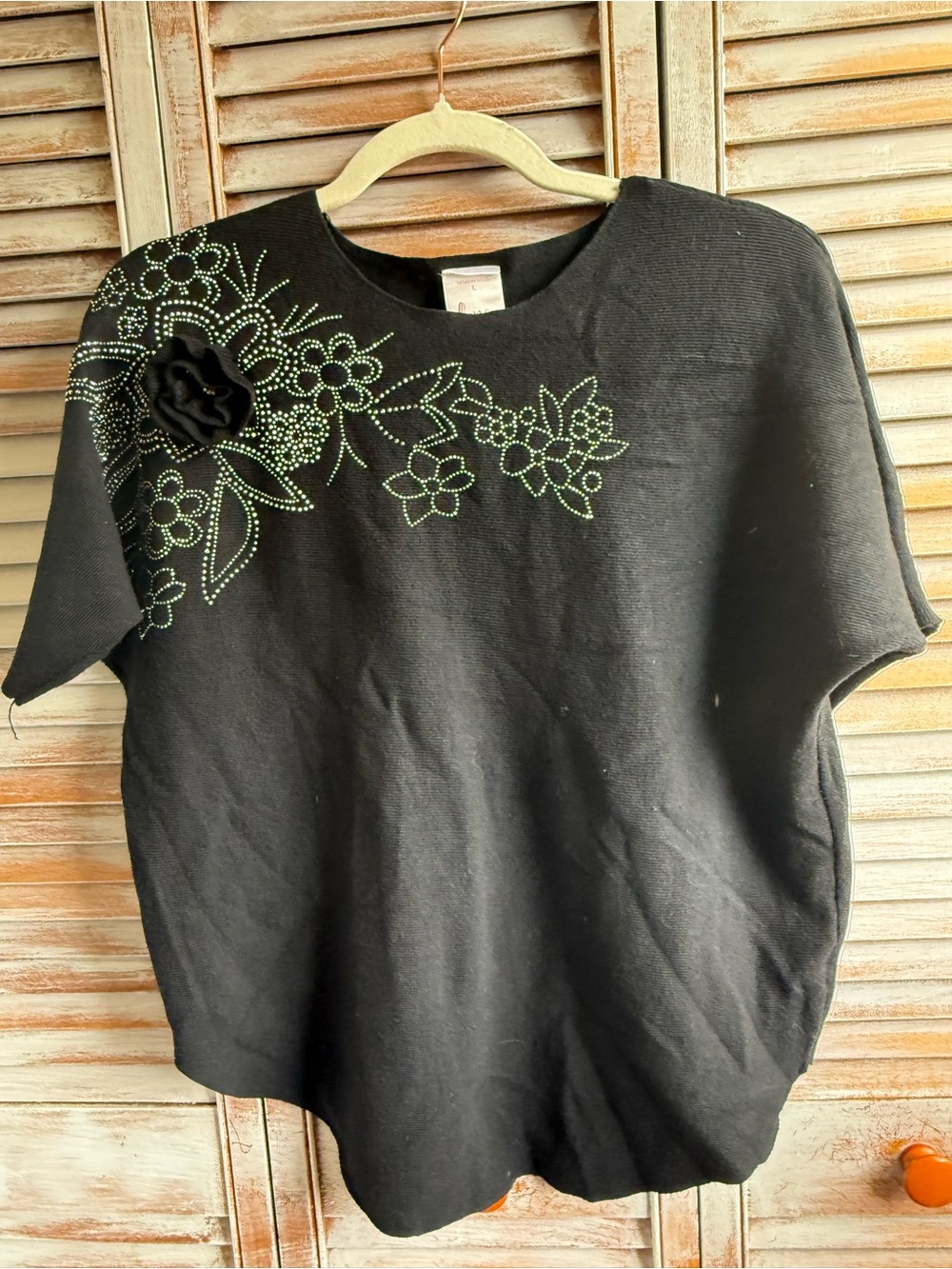 Luna Women's Black Short Sleeve Tee with Green Floral Embellishment